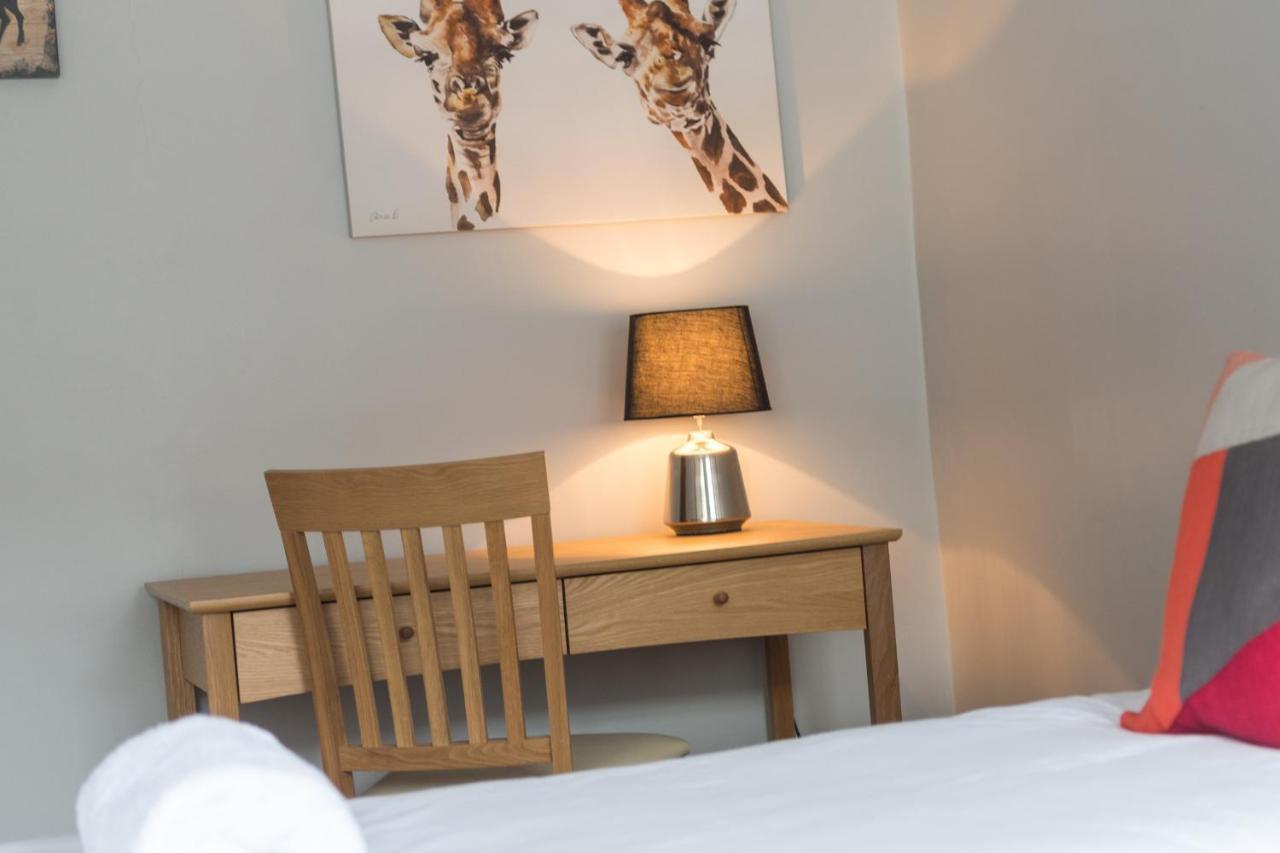 Royal Mile Modern Apartment เอดินบะระ ภายนอก รูปภาพ