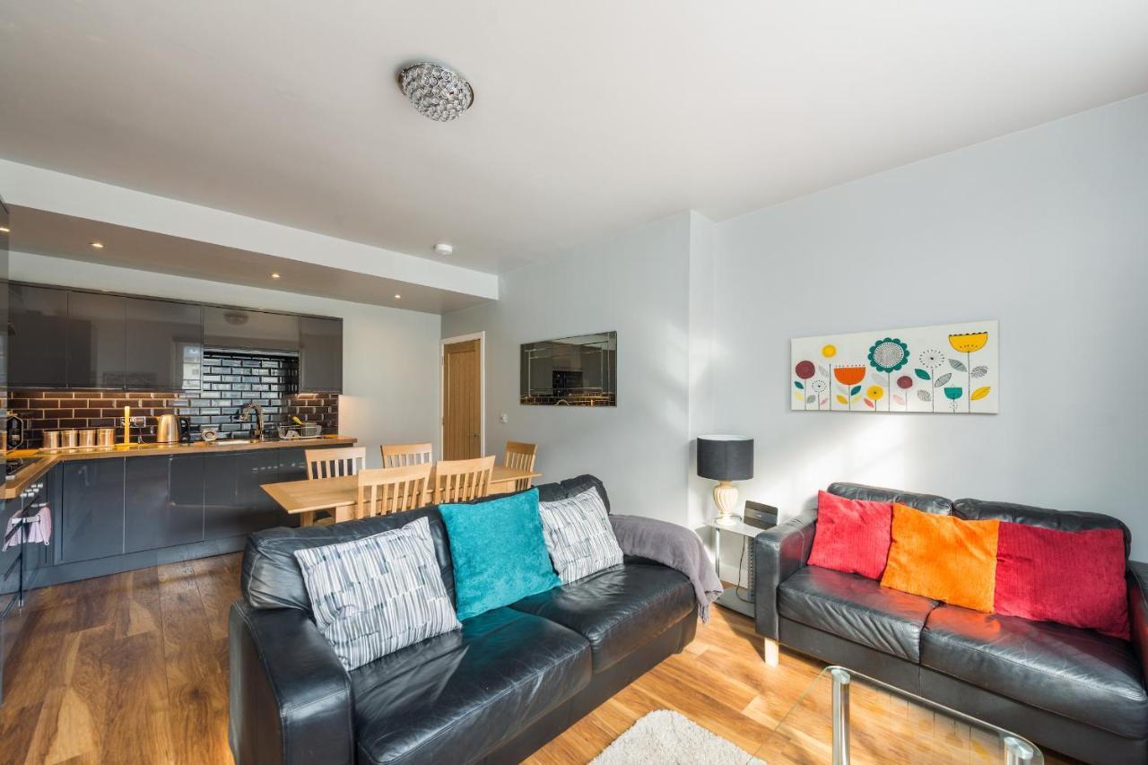 Royal Mile Modern Apartment เอดินบะระ ภายนอก รูปภาพ