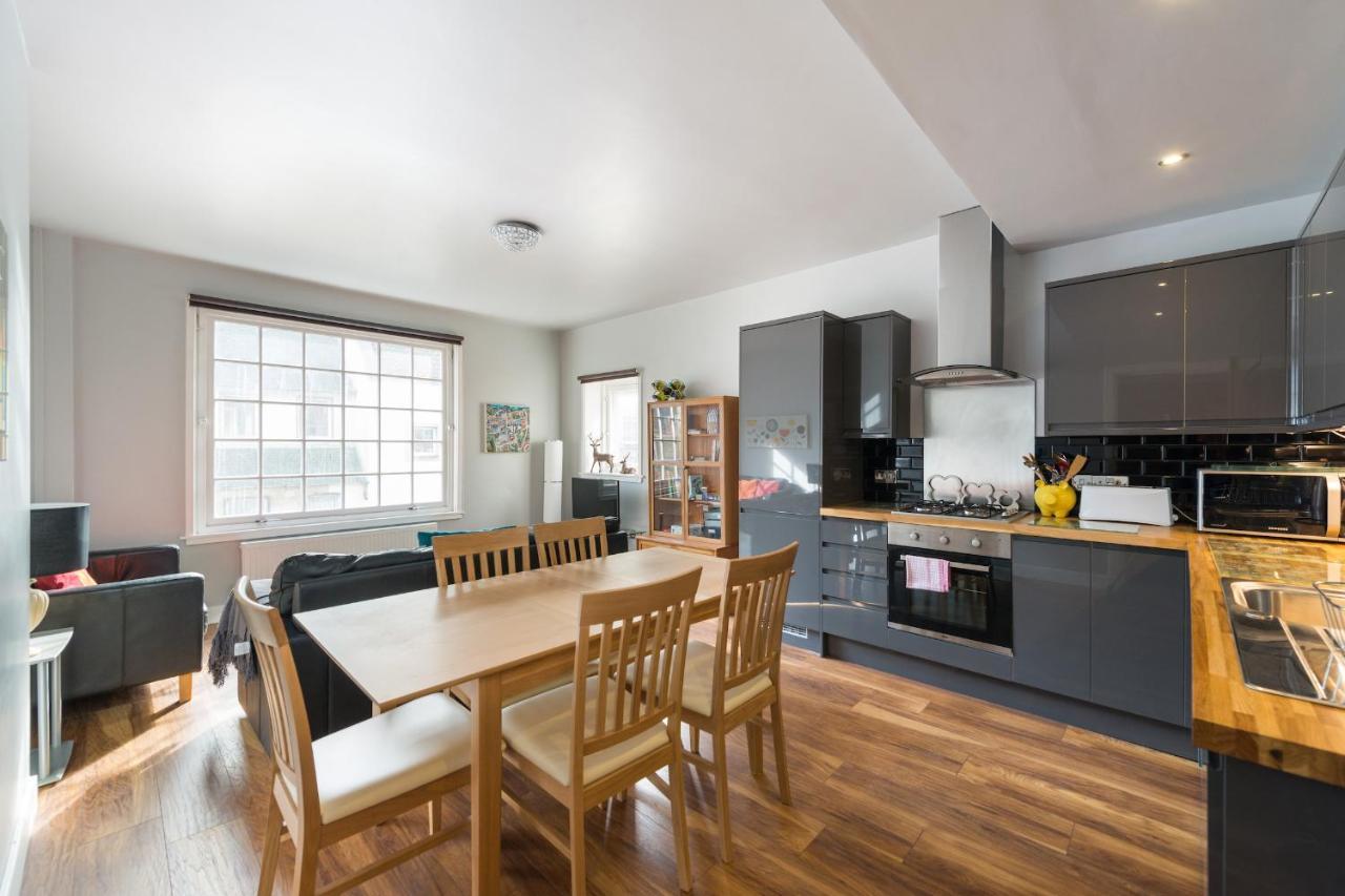 Royal Mile Modern Apartment เอดินบะระ ภายนอก รูปภาพ