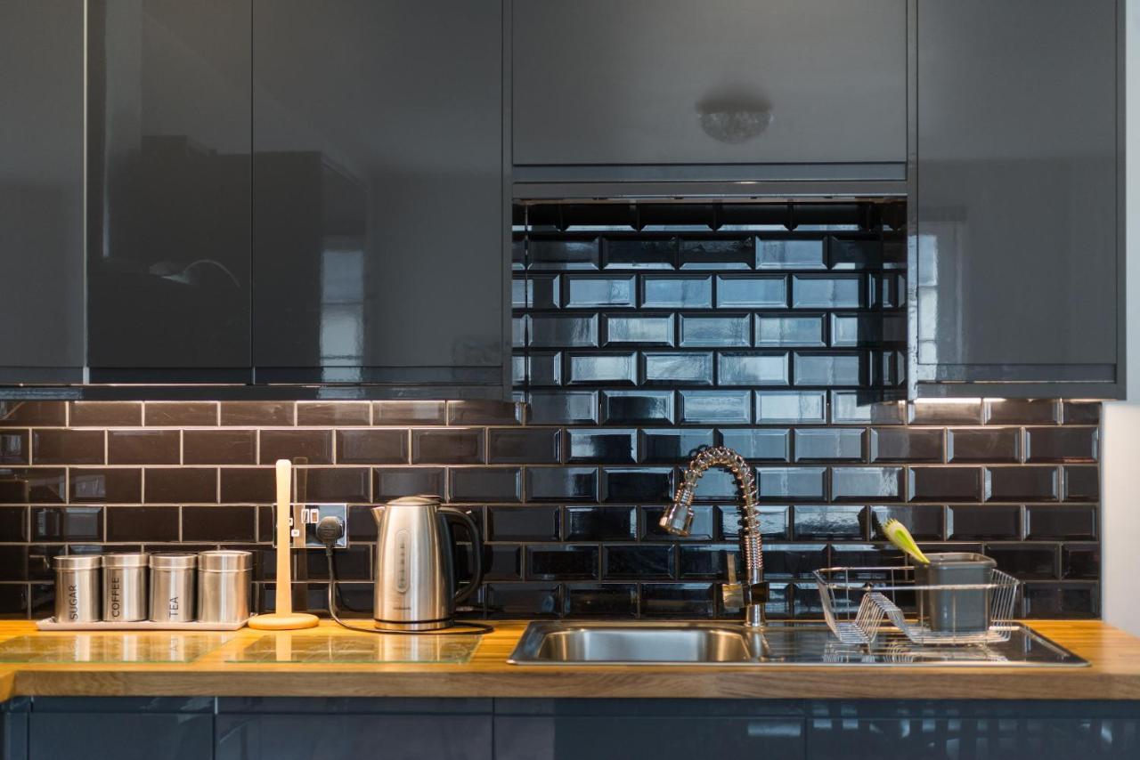 Royal Mile Modern Apartment เอดินบะระ ภายนอก รูปภาพ
